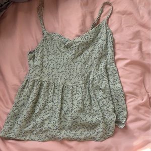 Really pretty american eagle tank top!